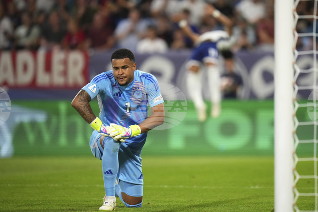 Вратарят на Фрайбург Ноа Атуболу се надява да бъде в националния тим на Германия за Световното първенство догодина 