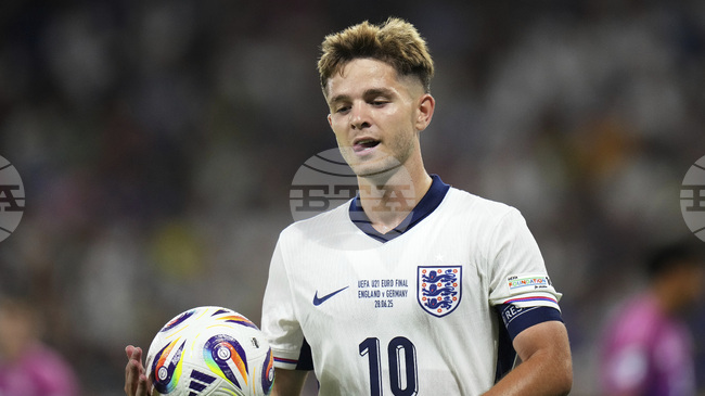 Нотингам Форест договори трансферите на двама английски младежки национали