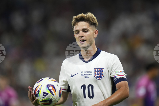 Нотингам Форест договори трансферите на двама английски младежки национали