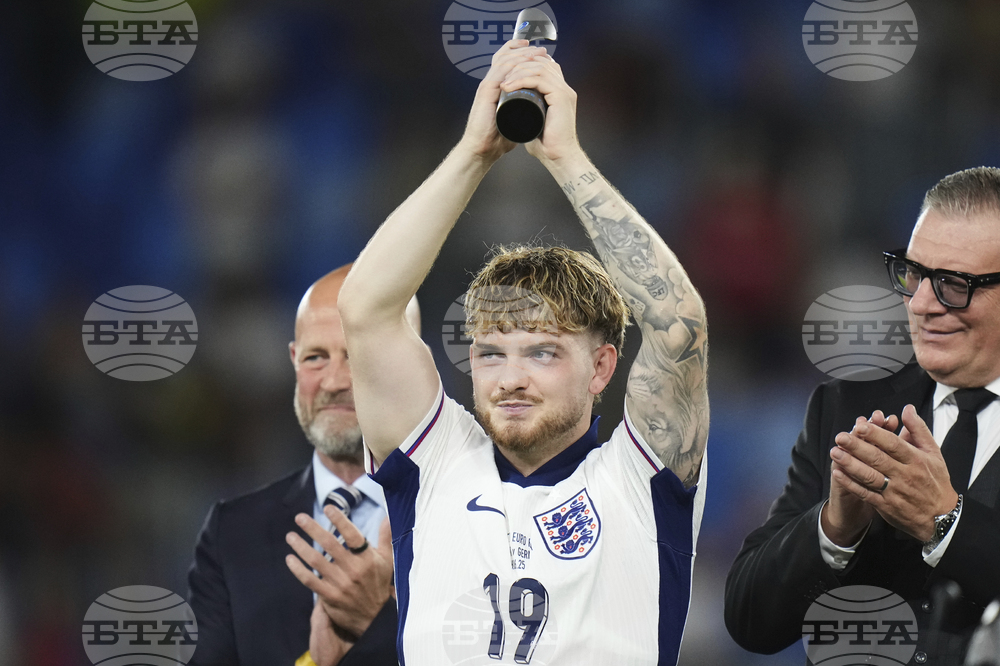 Емери се надява Ливърпул да промени условията за наем на Харви Елиът