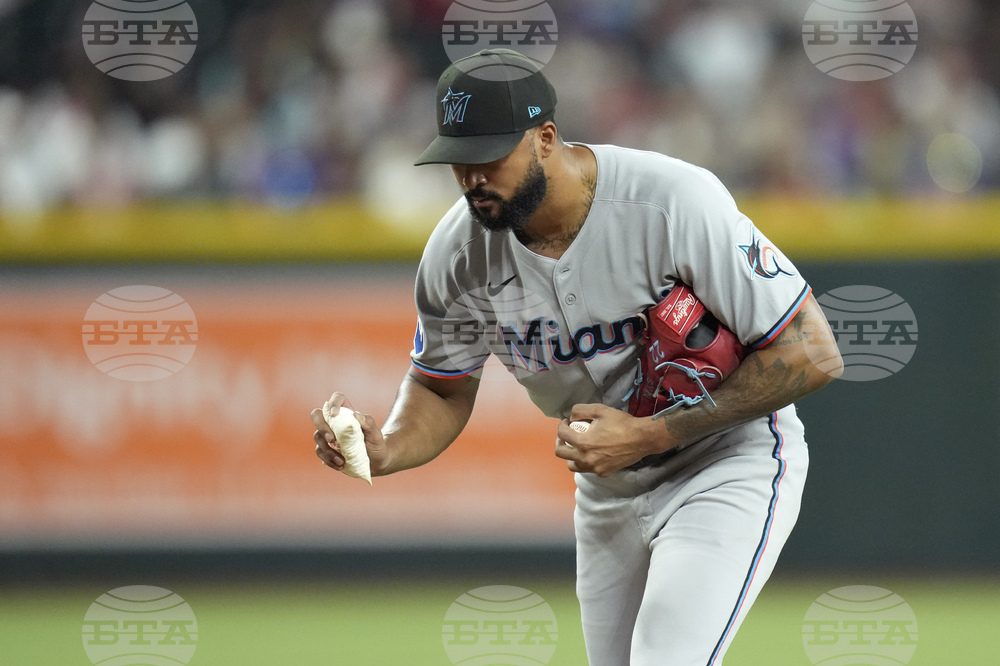 Marlins Diamondbacks Baseball