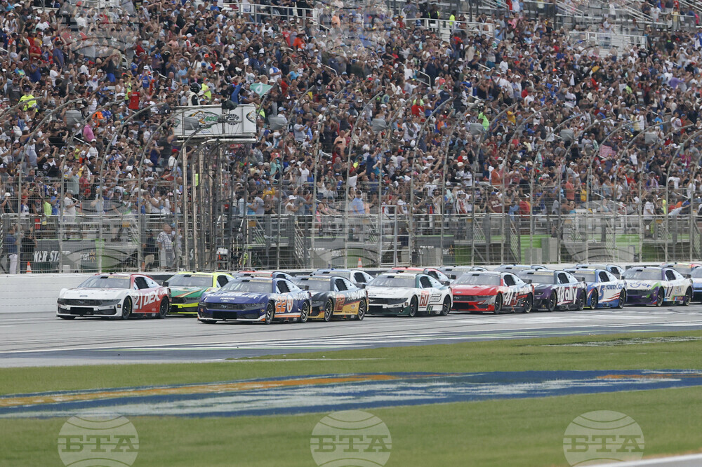 NASCAR Atlanta Auto Racing