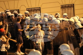 Сърбия - протест