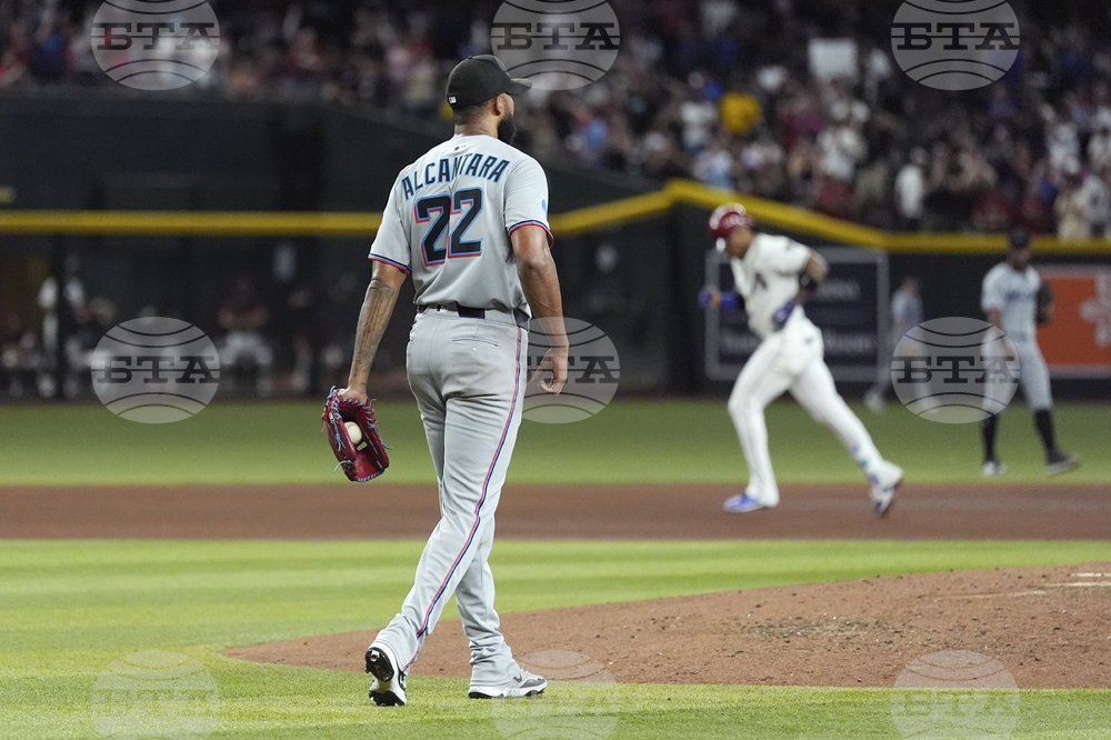 Marlins Diamondbacks Baseball