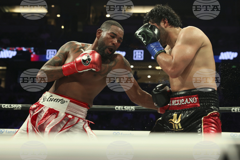 Paul Chavez Jr Boxing