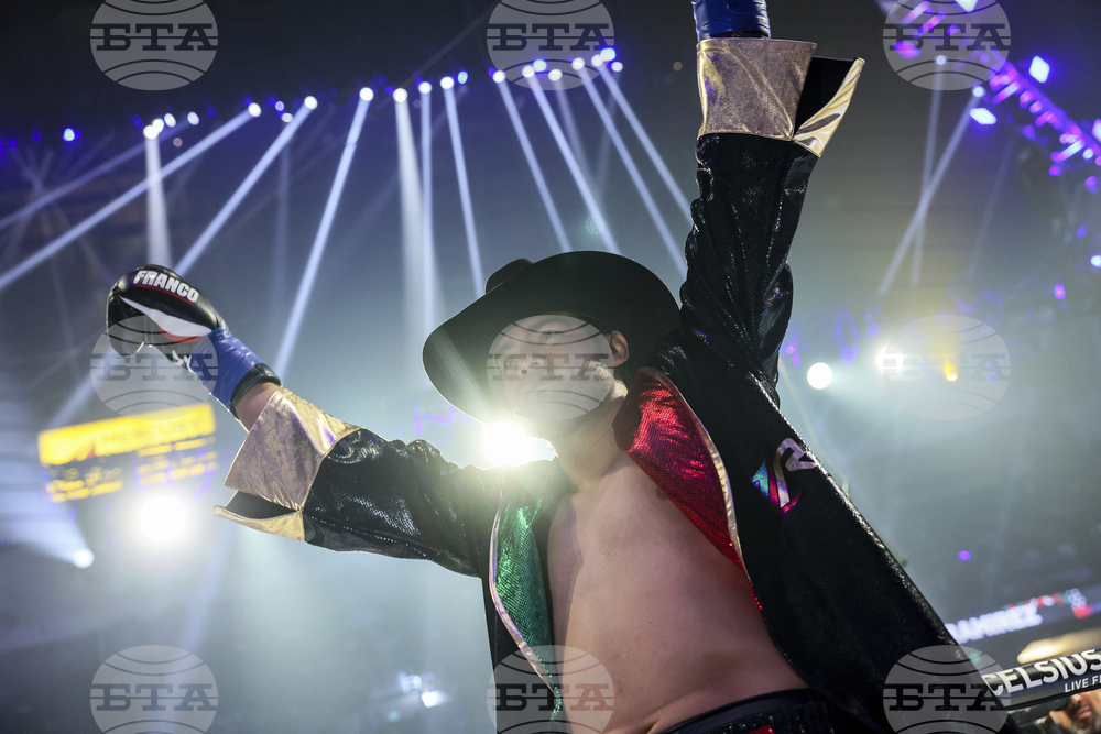 Paul Chavez Jr Boxing