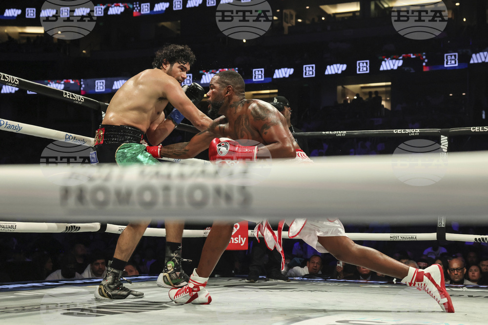 Paul Chavez Jr Boxing
