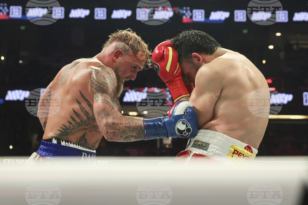 Paul Chavez Jr Boxing