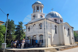 Село Божурица - църква "Св. св. Петър и Павел" - храмов празник
