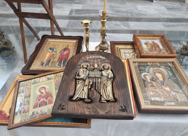 Житията на светите апостоли Петър и Павел бяха припомнени на миряните по време на църковните служби 