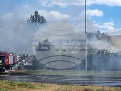 Варна - строителна борса - пожар