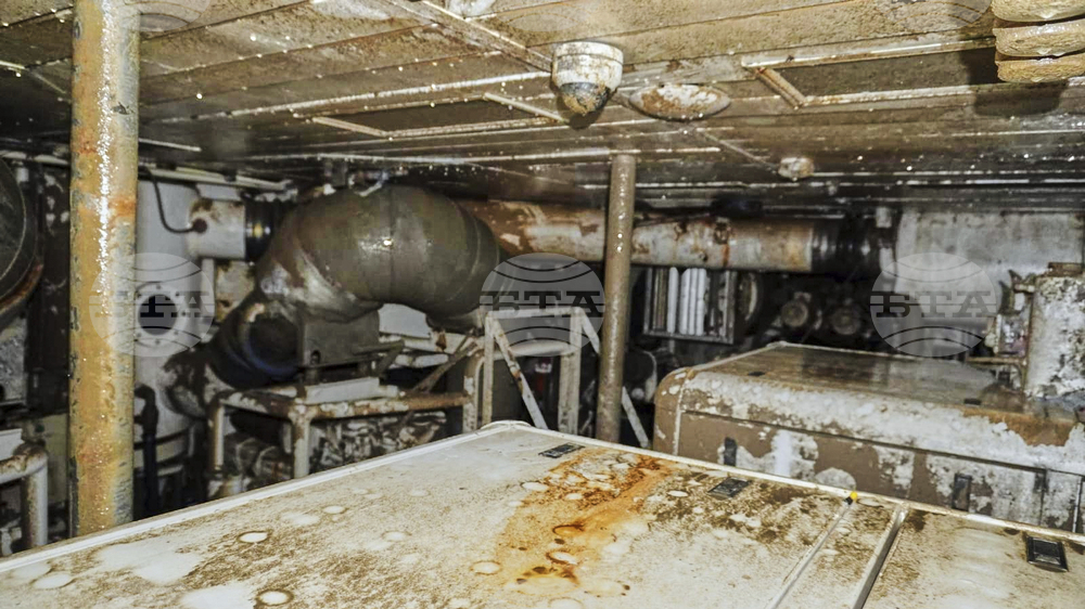 Italy Yacht Recovering