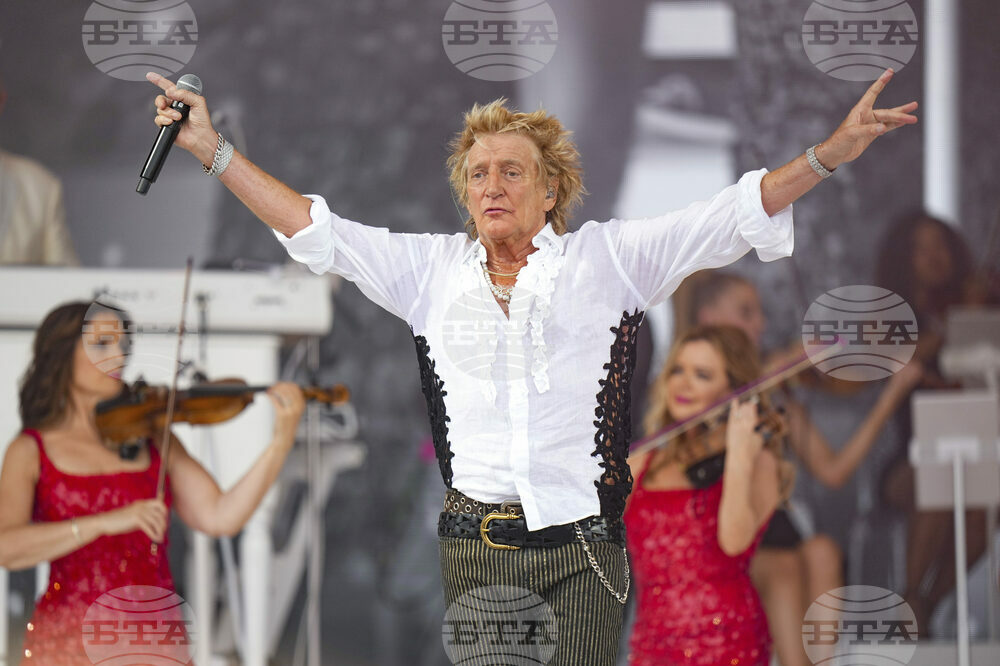 Britain Glastonbury Music Festival Day 5