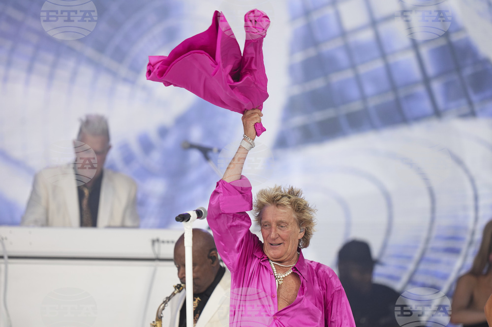 Britain Glastonbury Music Festival Day 5