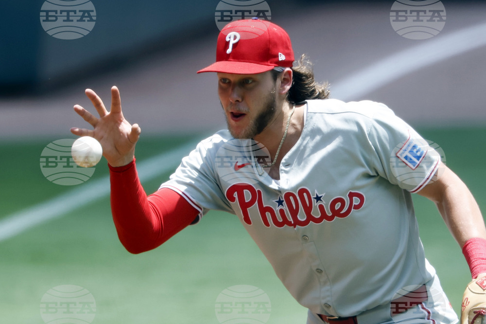 Phillies Braves Baseball