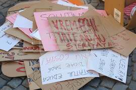 Румъния - протест