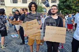 Румъния - протест