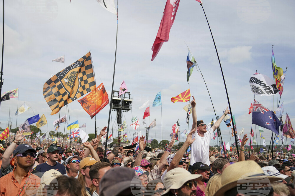Britain Glastonbury Music Festival Day 5