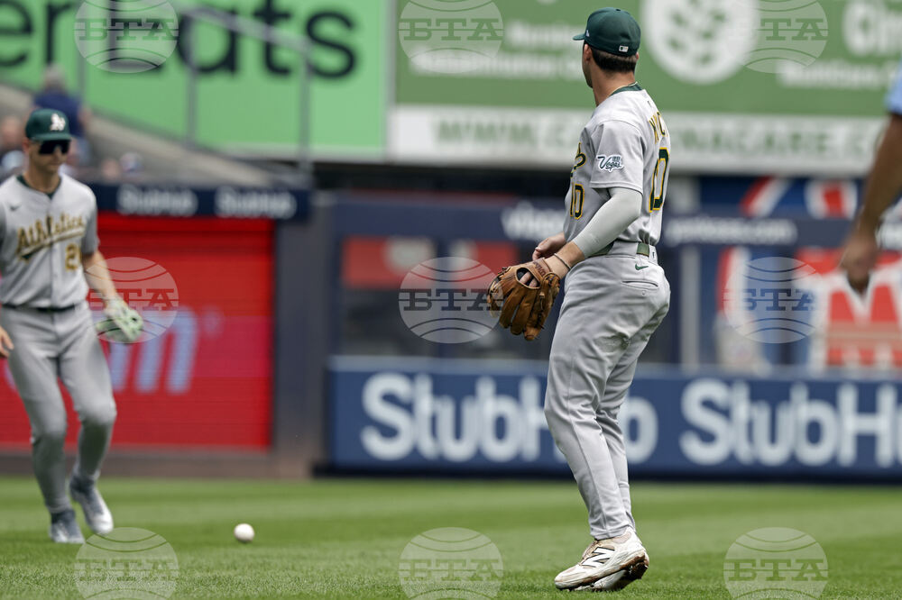 Athletics Yankees Baseball