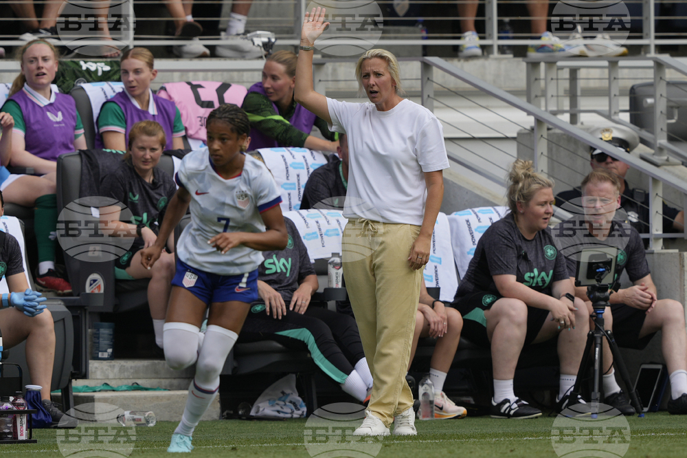 Ireland US Women Soccer
