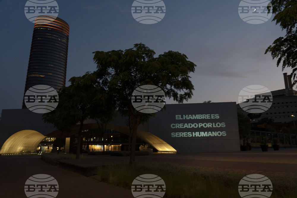 Hungry for Action Lights up Seville on the Eve of the UN's FFD4