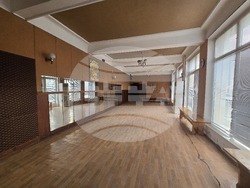 Репетиционната зала на читалището в Роман преди ремонта