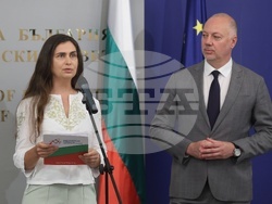 Министерски съвет - олимпийски отбори по природни науки - церемония