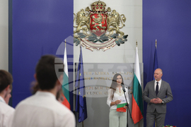 Министерски съвет - олимпийски отбори по природни науки - церемония