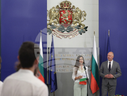 Министерски съвет - олимпийски отбори по природни науки - церемония