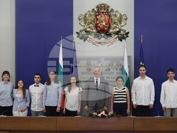 Министерски съвет - олимпийски отбори по природни науки - церемония