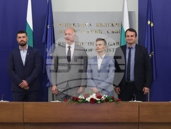 Министерски съвет - олимпийски отбори по природни науки - церемония