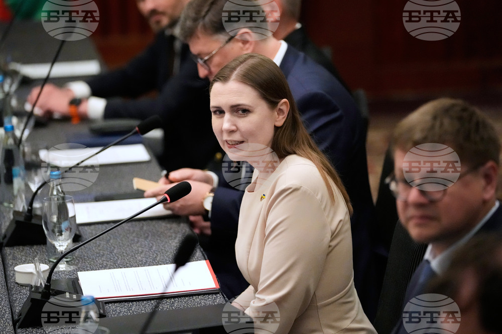Министърката на националната отбрана на Литва похвали Филипините, че показват наяве китайската агресия