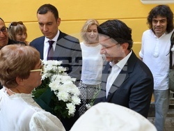 Паметна плоча в чест на Кирил Маричков - откриване