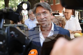 Паметна плоча в чест на Кирил Маричков - откриване