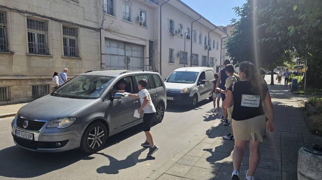 Деца в Разград призоваха шофьорите да пазят живота им на пътя