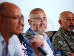 Национална художествена академия - сборник - представяне