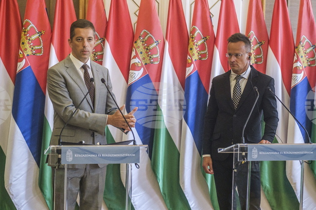 МТИ: Брюксел цели премахването на стремящите се към мир патриотични правителства