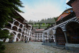 Рилски манастир - патриарх Даниил - посрещане