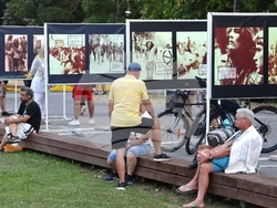 Варна -  Джулай - изложба