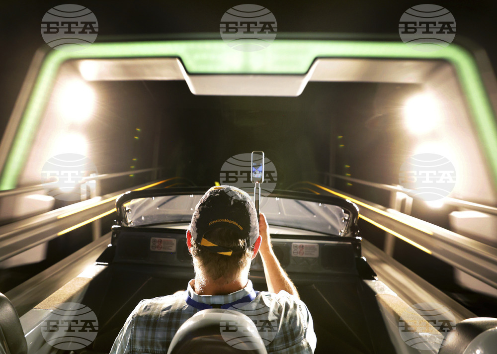 Florida Epcot Test Track