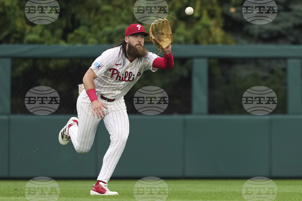 Padres Phillies Baseball