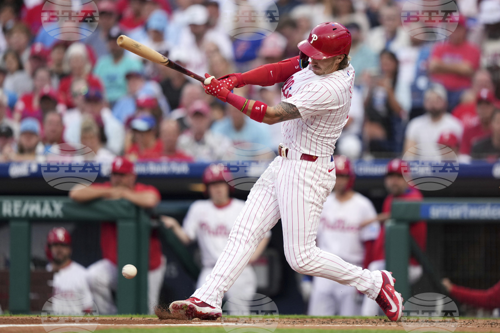 Padres Phillies Baseball