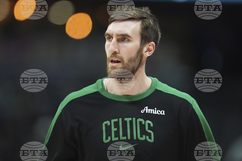 Free Agency Spurs Kornet Basketball