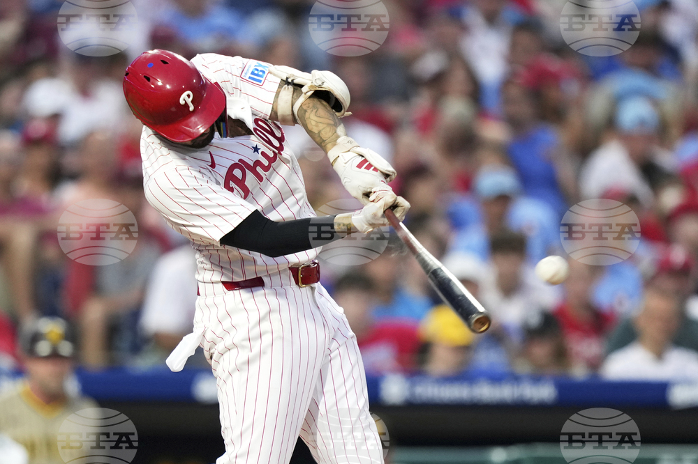 Padres Phillies Baseball