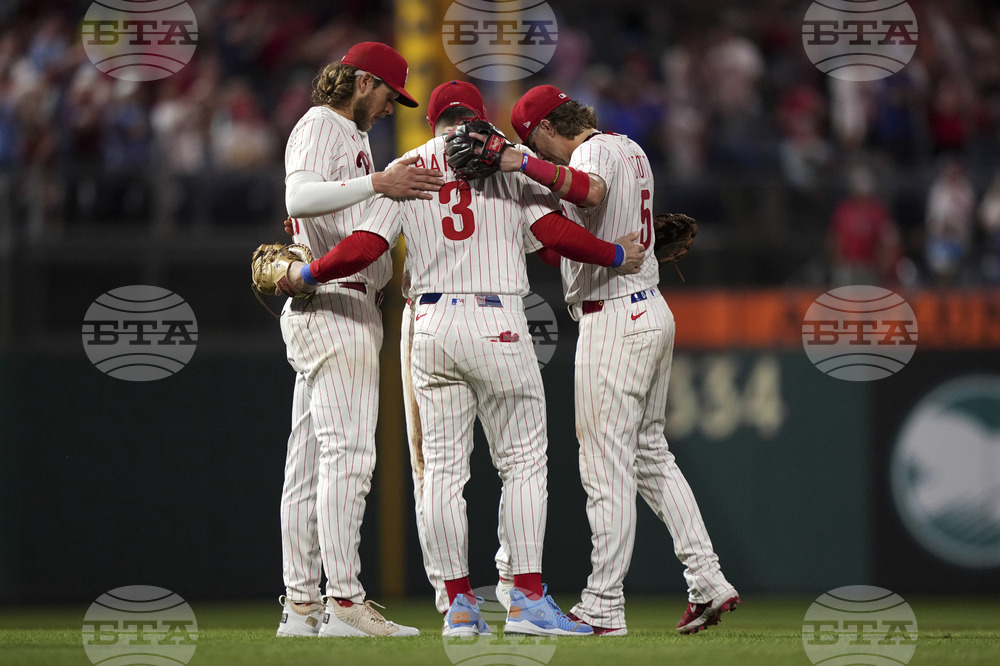 Padres Phillies Baseball