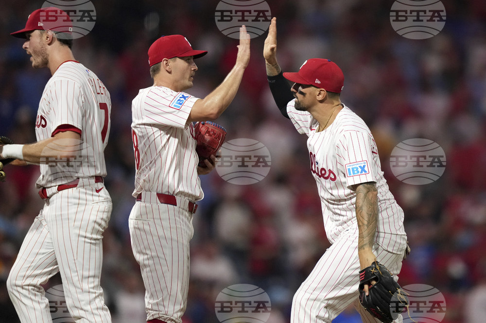 Padres Phillies Baseball
