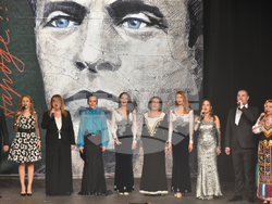 Снимка: Община Ловеч - Спектакълът за Левски  „Огърлица на безсмъртието" 