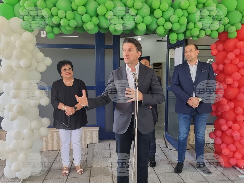 Tourism Minister Expects Very Good Summer Tourist Season