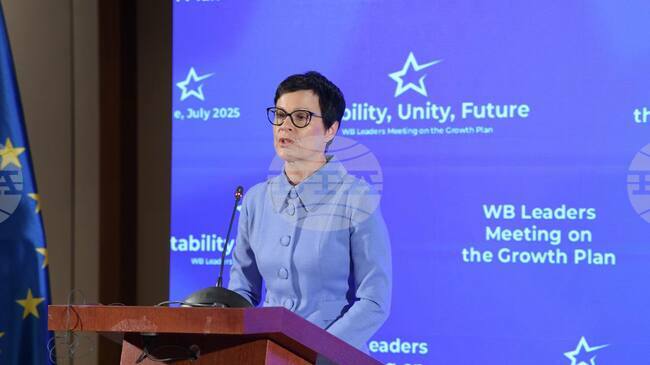 EU Enlargement Commissioner Sparks Outrage in North Macedonia over Identity Remarks