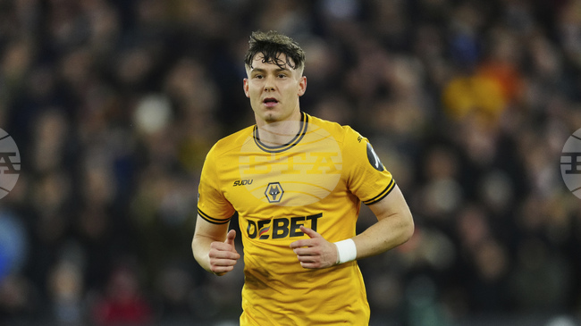 Норвежки национал поднови договора си с Уулвс